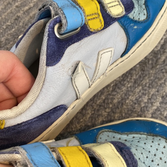 Kids Blue and Yellow Veja Sneakers - Picture 3 of 7